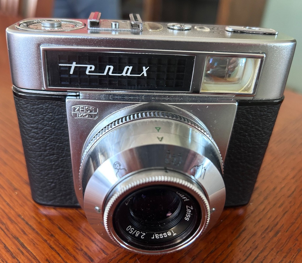 VTG Tenax Zeiss Ikon 35mm Film Camera Tessar 2.8/50 Prontormat-S Germany TF1294